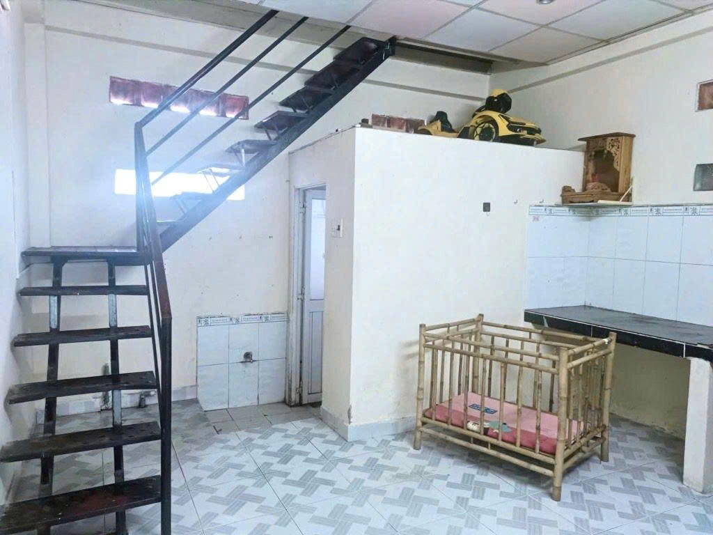 bán nhà hem xe hơi